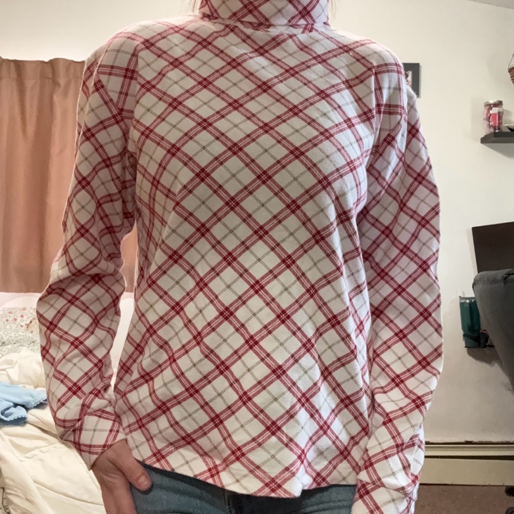 Basic Editions Red And White Plaid Turtleneck Shi… - image 4